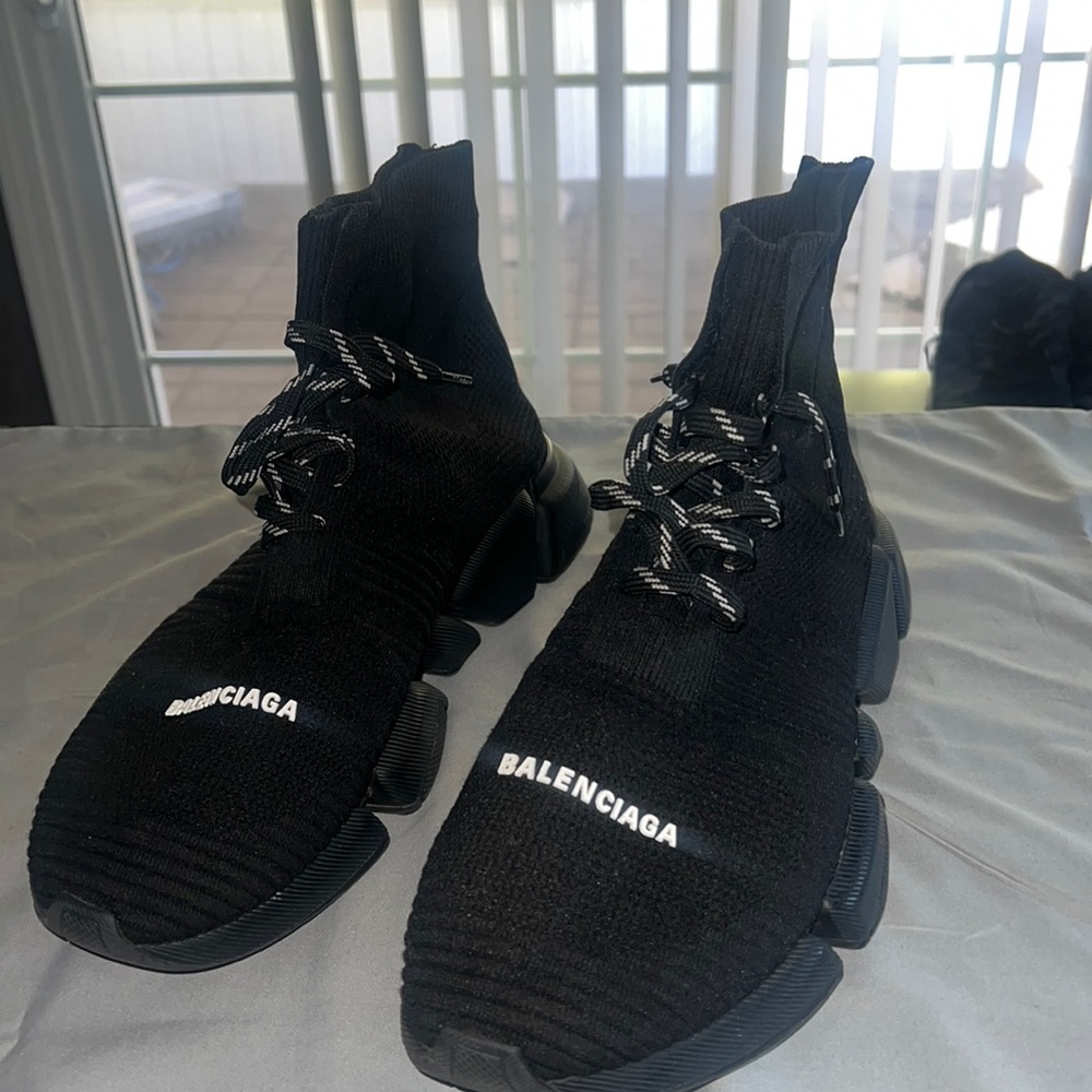 Balenciaga Speed 2.0 sneakers Bal Harbour Store in great condition